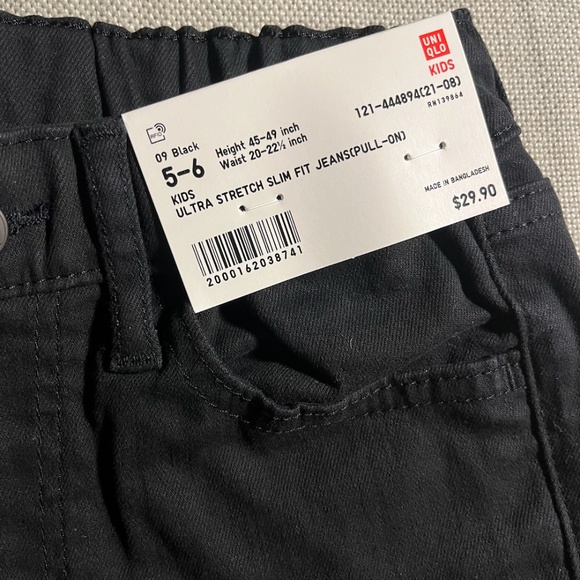 NWT Kids Uniqlo Ultra Stretch Pull-On Slim-Fit Jeans - Picture 5 of 7